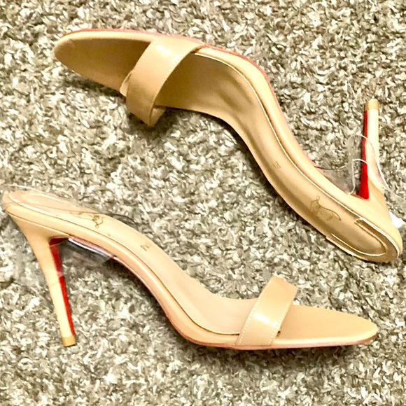 Christian Louboutin red bottom heels - Picture 4 of 10